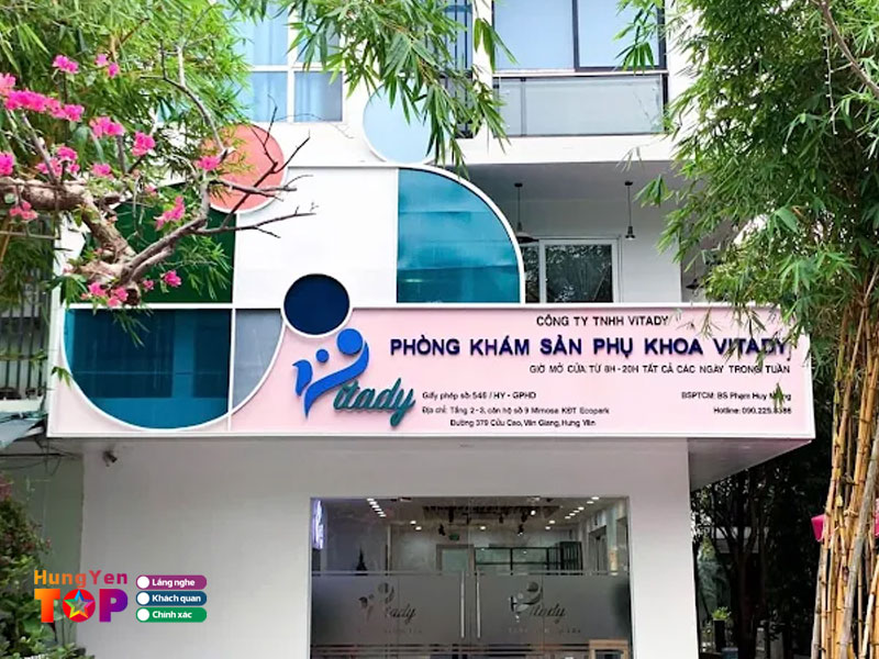 Bac-si-hai-san-phu-khoa-va-hiem-muon-hungyentoplist