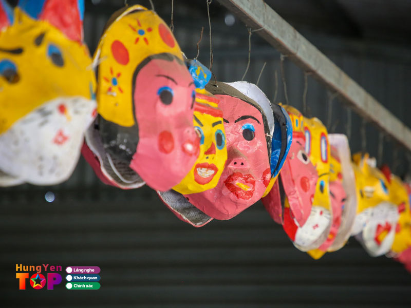 Lang-nghe-do-choi-trung-thu-ong-hao-hungyentoplist