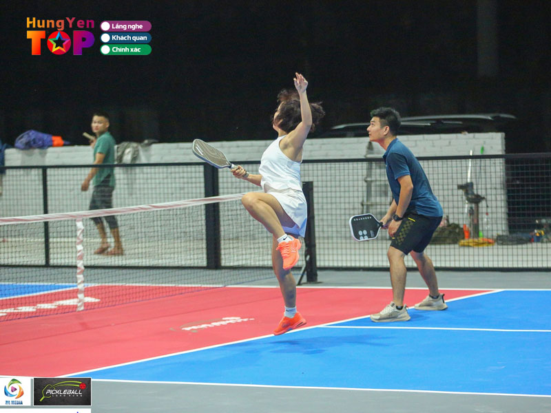 Pickleball-long-hung-hungyentoplist