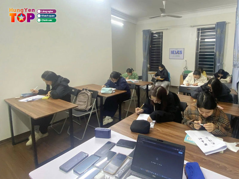 Trung-tam-ngoai-ngu-aloha-hungyentoplist