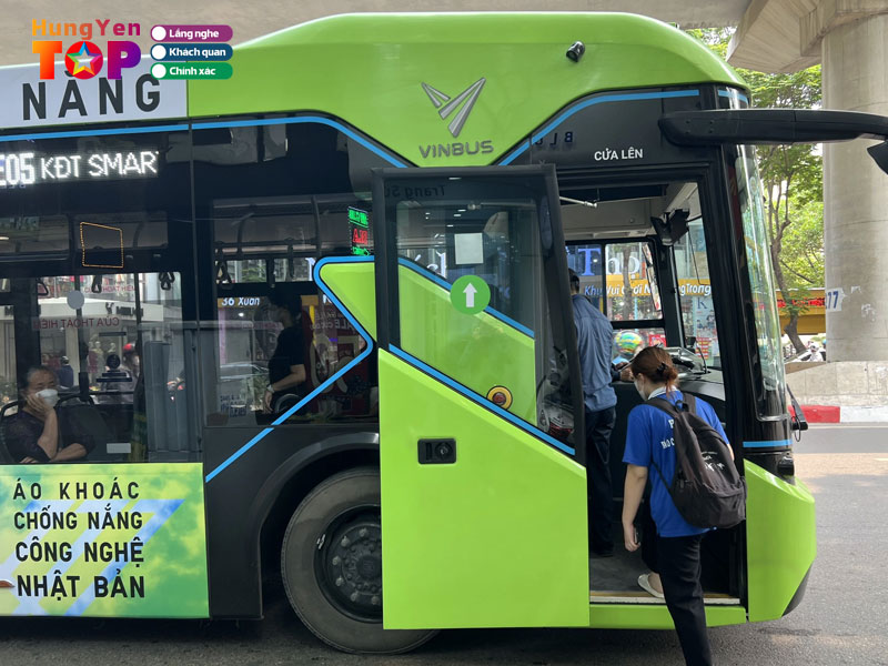 Di-chuyen-bang-xe-bus-hungyentoplist