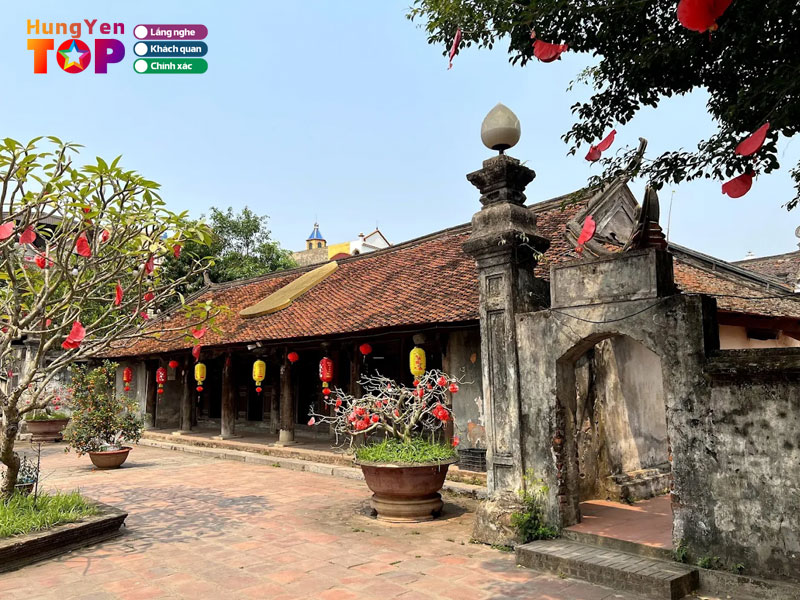 Nhung-di-vat-quy-gia-gan-voi-pho-hien-xua-hungyentoplist