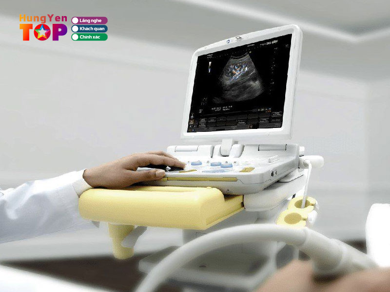 Pk-bac-si-kien-hungyentoplist