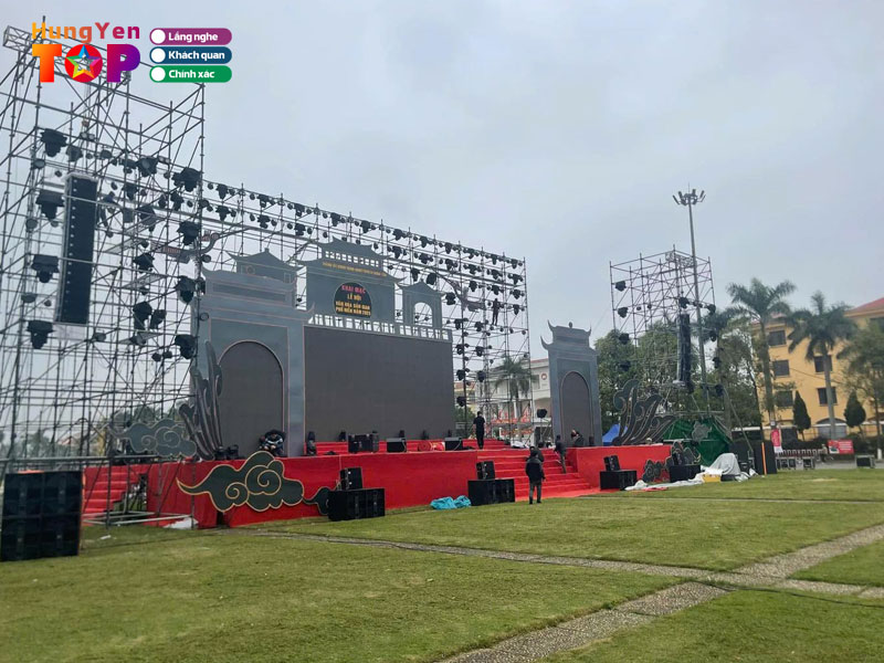 Trung-tam-to-chuc-su-kien-le-hoi-cua-thanh-pho-hungyentoplist