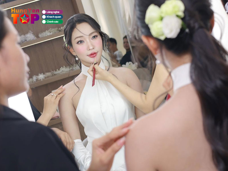 Jung-vu-makeup-academy-hungyentoplist