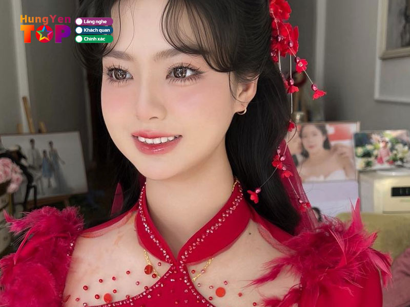 Linh-tara-makeup-academy-hungyentoplist