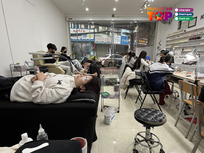 My-hanh-nails-eyelashes-hungyentoplist